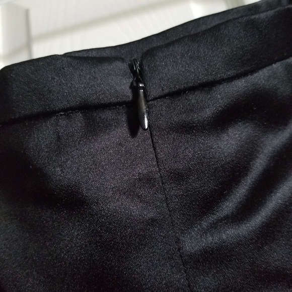 Womans Vintage Escada Couture Silk Suit - Picture 6 of 10